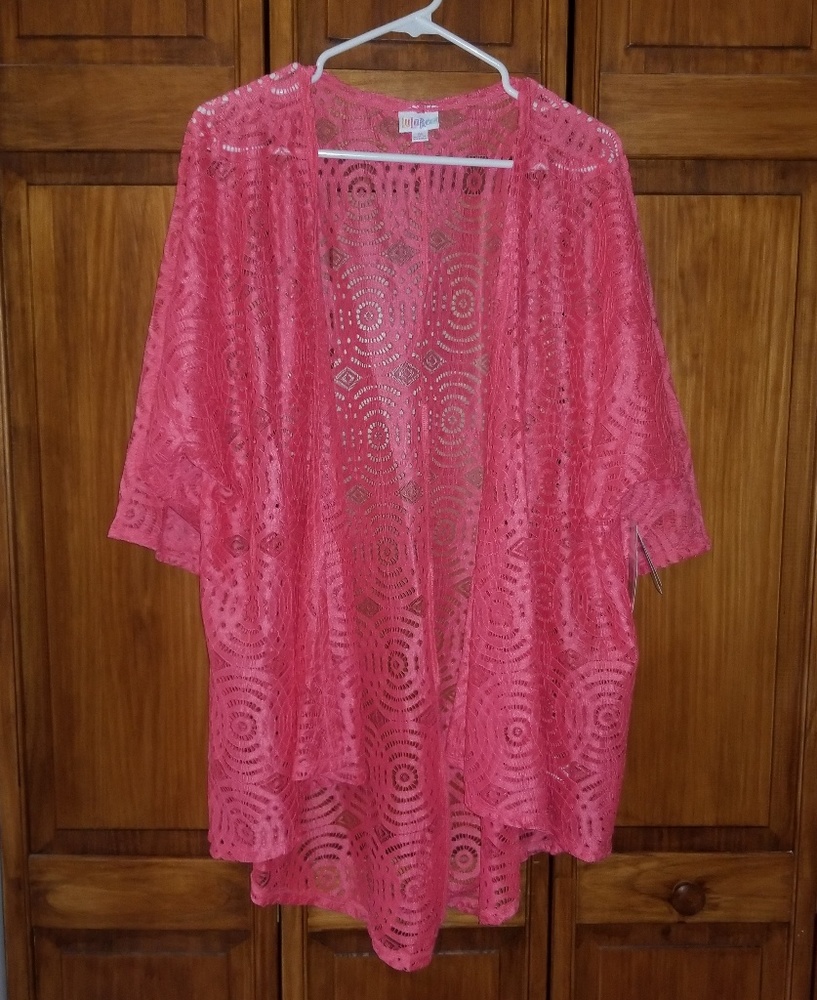 NWT Lularoe Lindsay Kimono